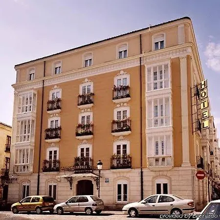 Norte Y Londres Otel