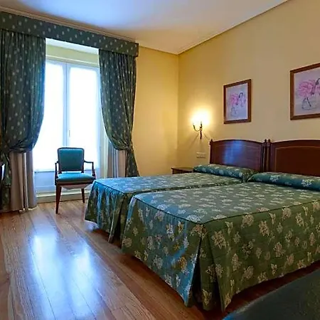 Norte Y Londres Otel Burgo