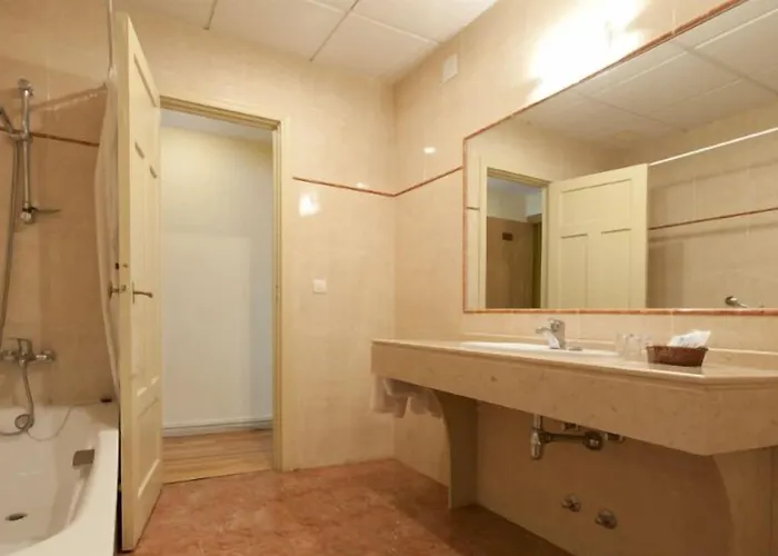 Norte Y Londres Hotel